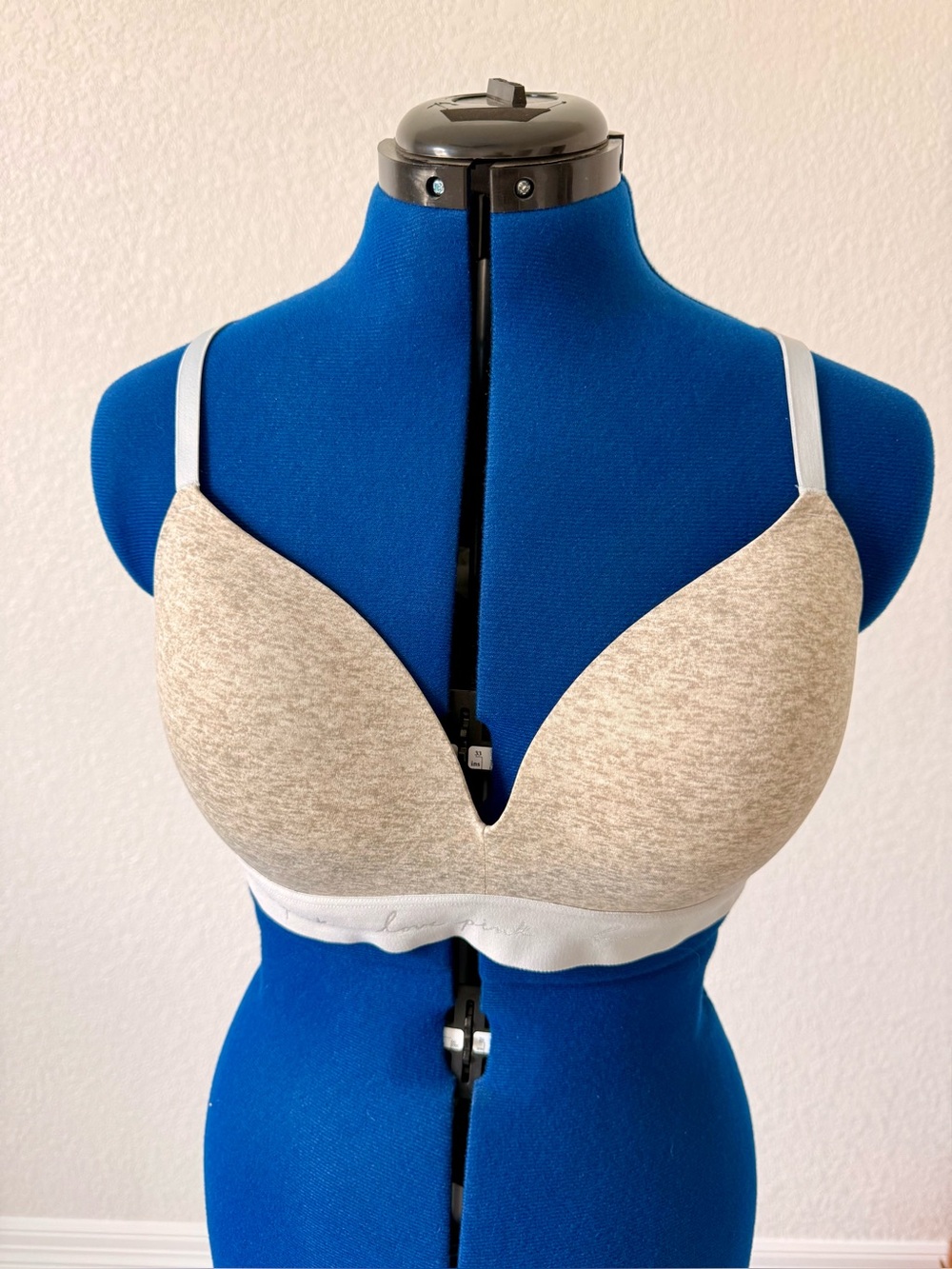 PINK Victoria's Secret Heather Grey Convertible Bra